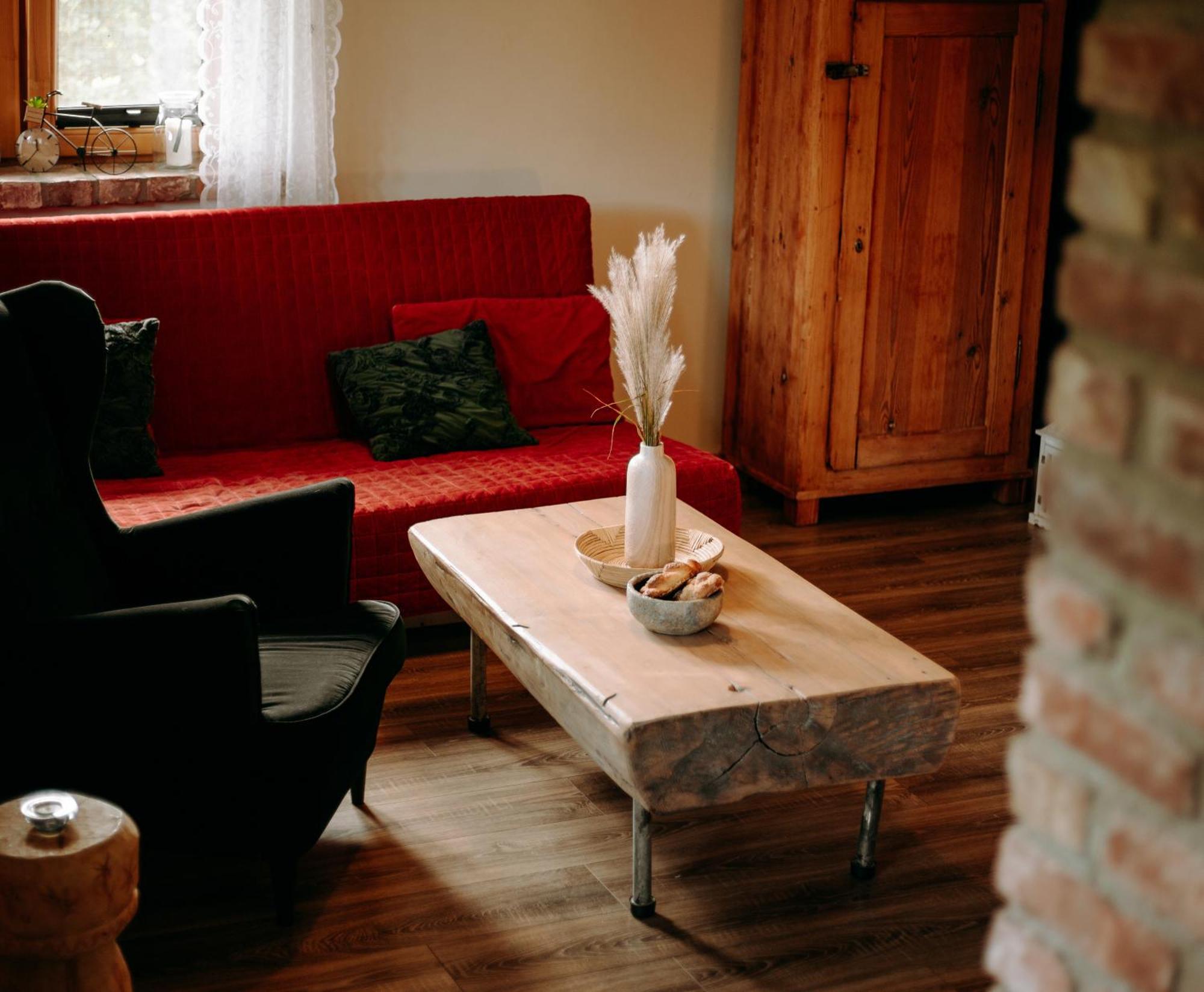 Domowe Pielesze Holiday home Olszanica